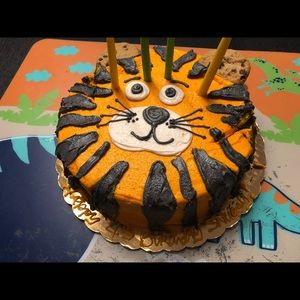 Meet your Posher, Hima